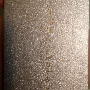 Anastasia eyeshadow palette
